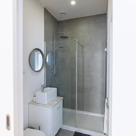 Appartement Castelo 12 - Apartments & Suites *